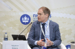 АЛЕКСАНДР ЦЫБУЛЬСКИЙ НА ПОЛЯХ ПМЭФ ЗАЯВИЛ О НЕОБХОДИМОСТИ СОЗДАНИЯ ФИНАНСОВО-ЭКОНОМИЧЕСКОЙ МОДЕЛИ РАЗВИТИЯ АРКТИЧЕСКОЙ ЗОНЫ РОССИИ