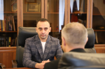 УЧАСТНИК ПРОГРАММЫ "ЗАЩИТНИКИ. ПОД КРЫЛОМ АРХАНГЕЛА" ЮРИЙ СМИРНОВ ОЗНАКОМИЛСЯ С ДЕЯТЕЛЬНОСТЬЮ ПРЕДСТАВИТЕЛЬНЫХ ОРГАНОВ ВЛАСТИ